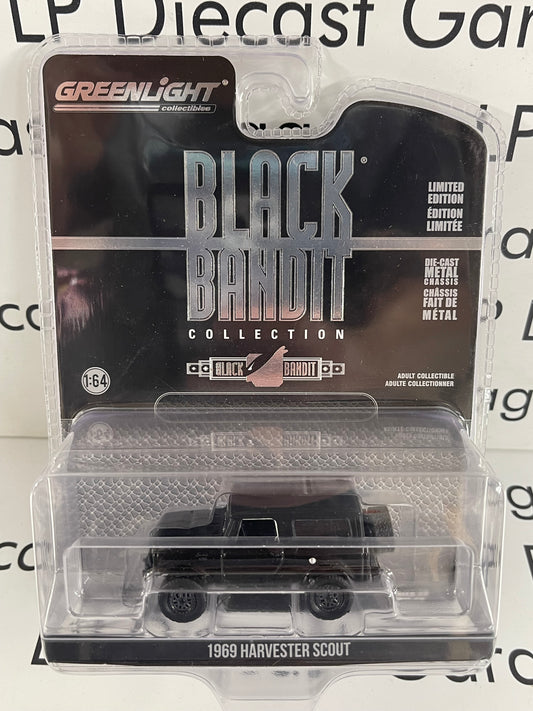 GREENLIGHT 1969 International Harvester Scout 1:64 Diecast Black Bandit