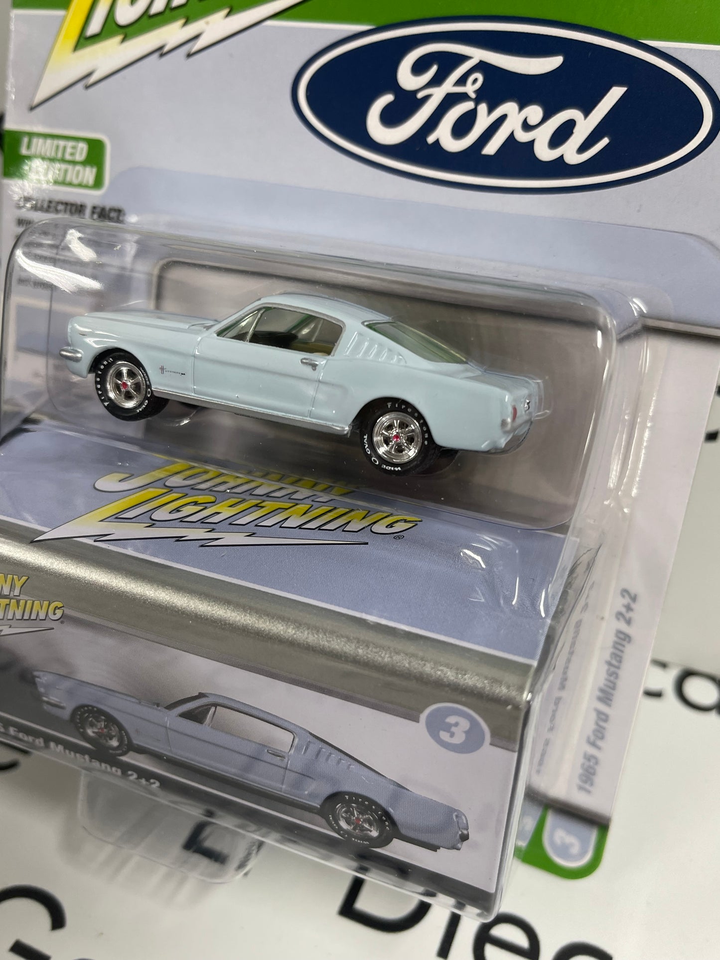 JOHNNY LIGHTNING 1965 Ford Mustang 2+2 Arcadian Blue 1:64 Diecast Collector Tin