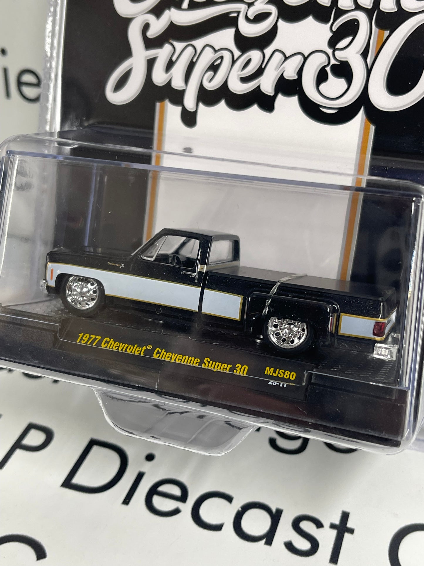 M2 1977 Chevrolet Cheyenne Super 30 Black White 1:64 Diecast MiJo