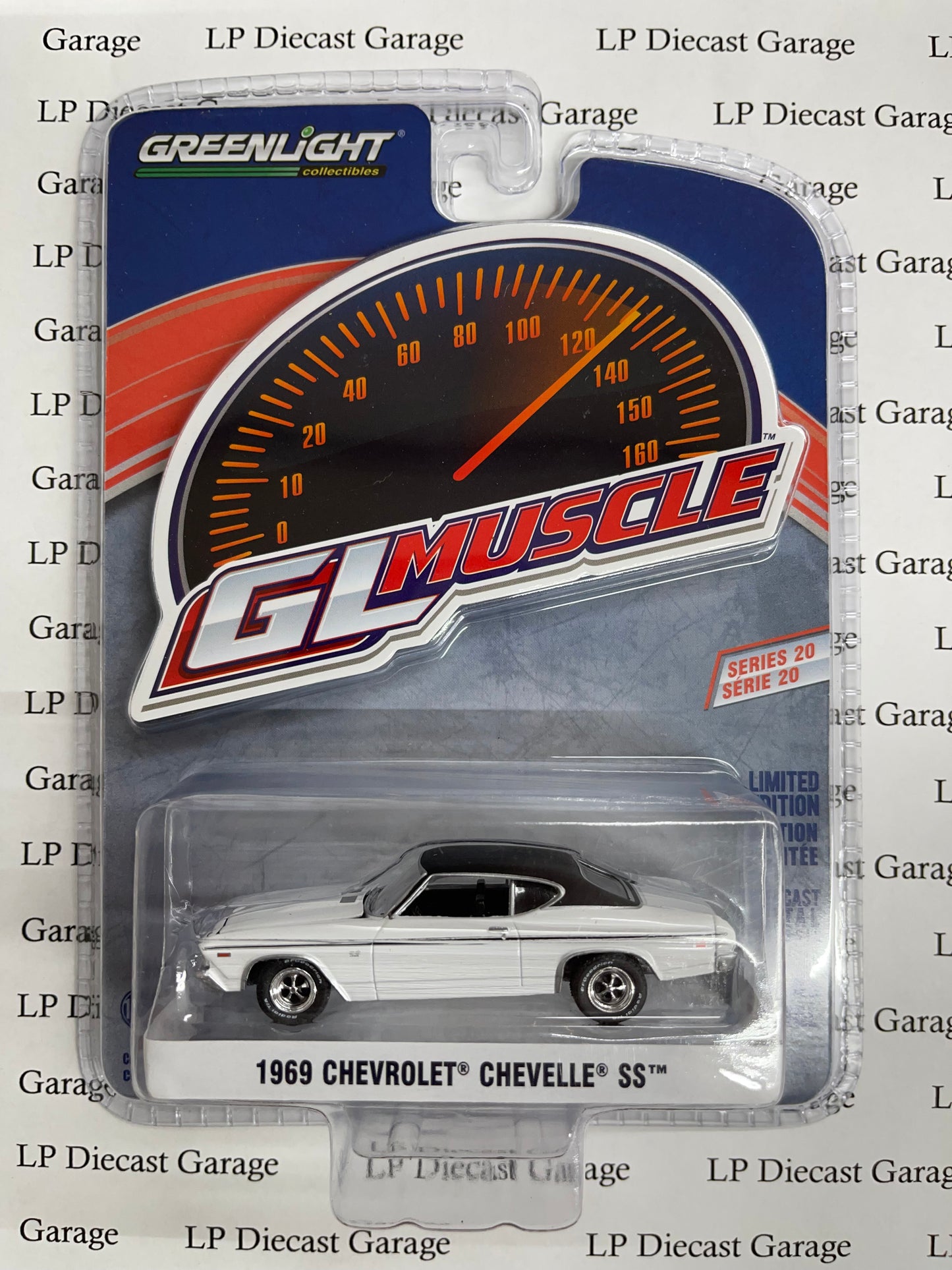 GREENLIGHT 1969 Chevrolet Chevelle SS White "GL Muscle" 1:64 Diecast