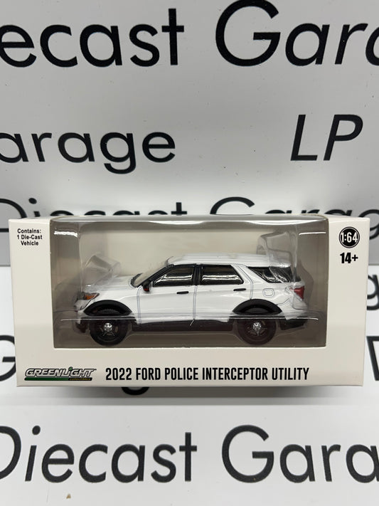 GREENLIGHT 2022 Ford Police Interceptor Utility SUV with NO Lightbar White 1:64 Diecast