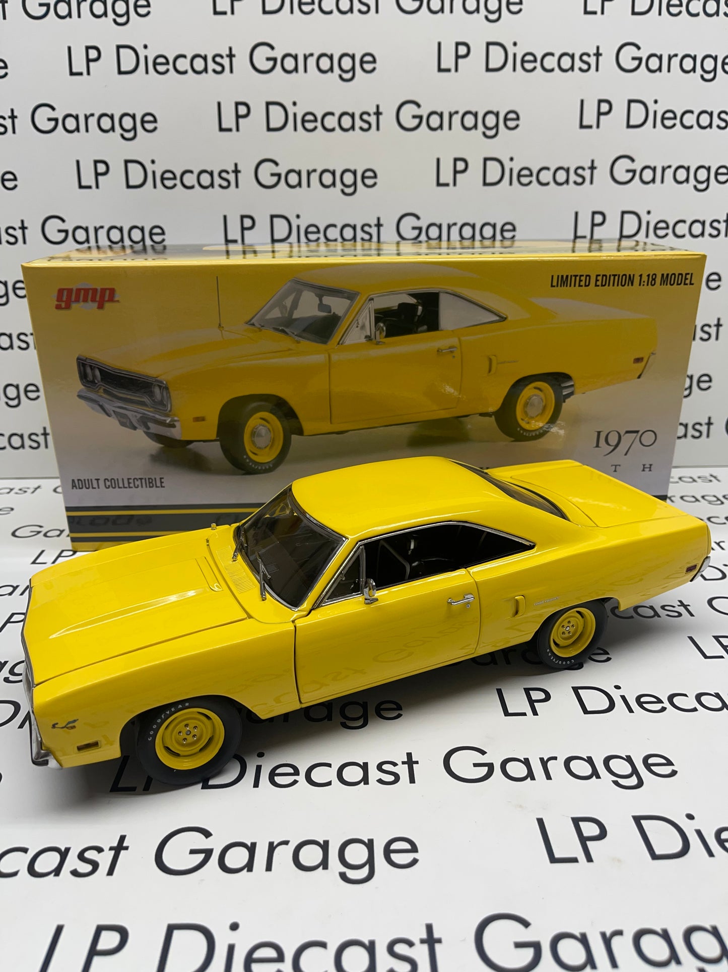 GMP 1970 Plymouth Road Runner Lemon Twist Yellow 1:18 Diecast 18971
