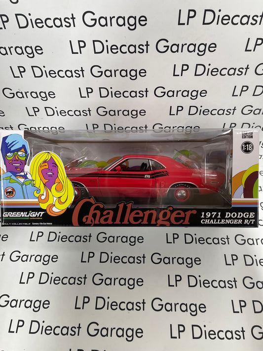 GREENLIGHT 1971 Dodge Challenger R/T Red w/ Black Stripe 1:18 Diecast