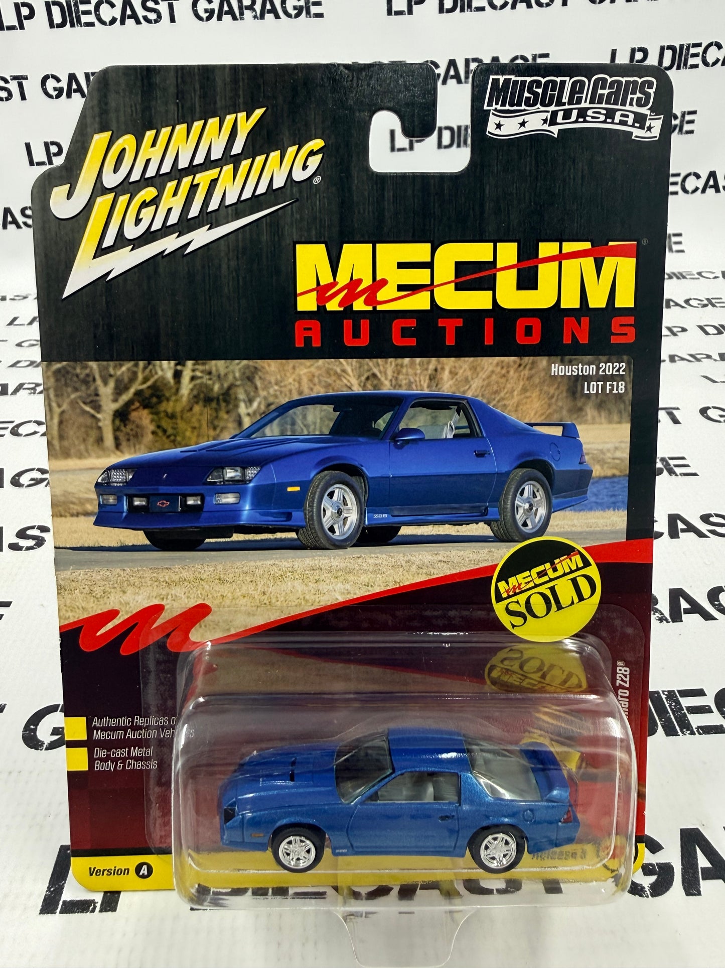 JOHNNY LIGHTNING 1992 Chevrolet Camaro Z28 Blue 1:64 Diecast Mecum