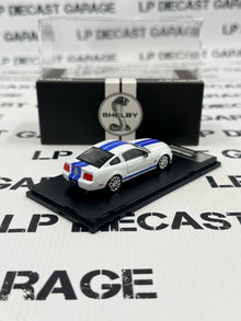 FINE WORKS 64 2013 Ford Mustang Shelby GT500 Super Snake White 1:64 Diecast