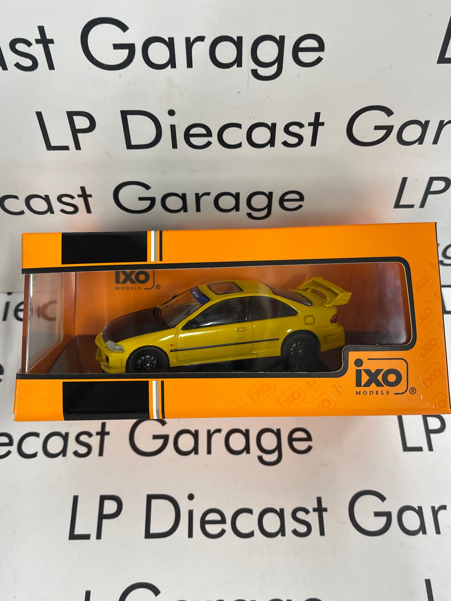 IXO Models 1995 Honda Civic EJ1 Coupe Yellow Spoon 1:43 Diecast