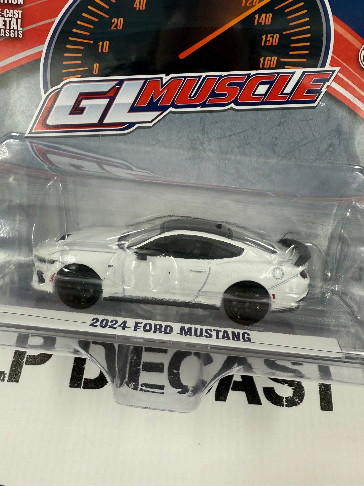 GREENLIGHT 2024 Ford Mustang Oxford White 1:64 Diecast GL Muscle