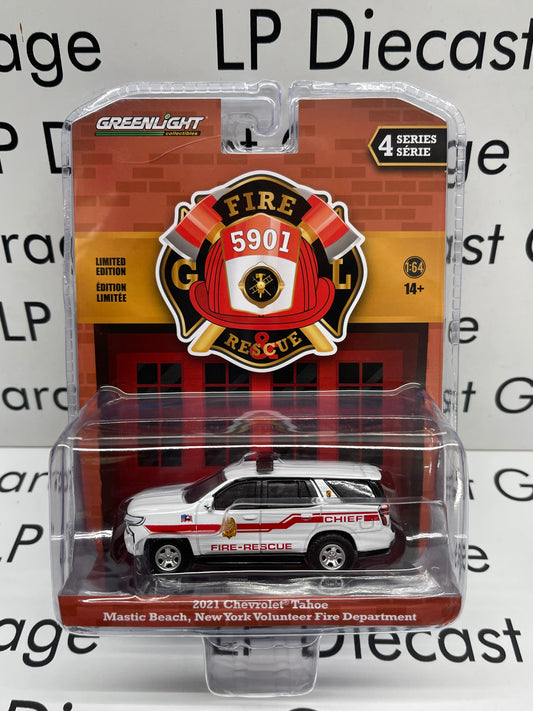 GREENLIGHT 2021 Chevrolet Tahoe Mastic Beach NY Fire Chief 1:64 Diecast Fire Rescue