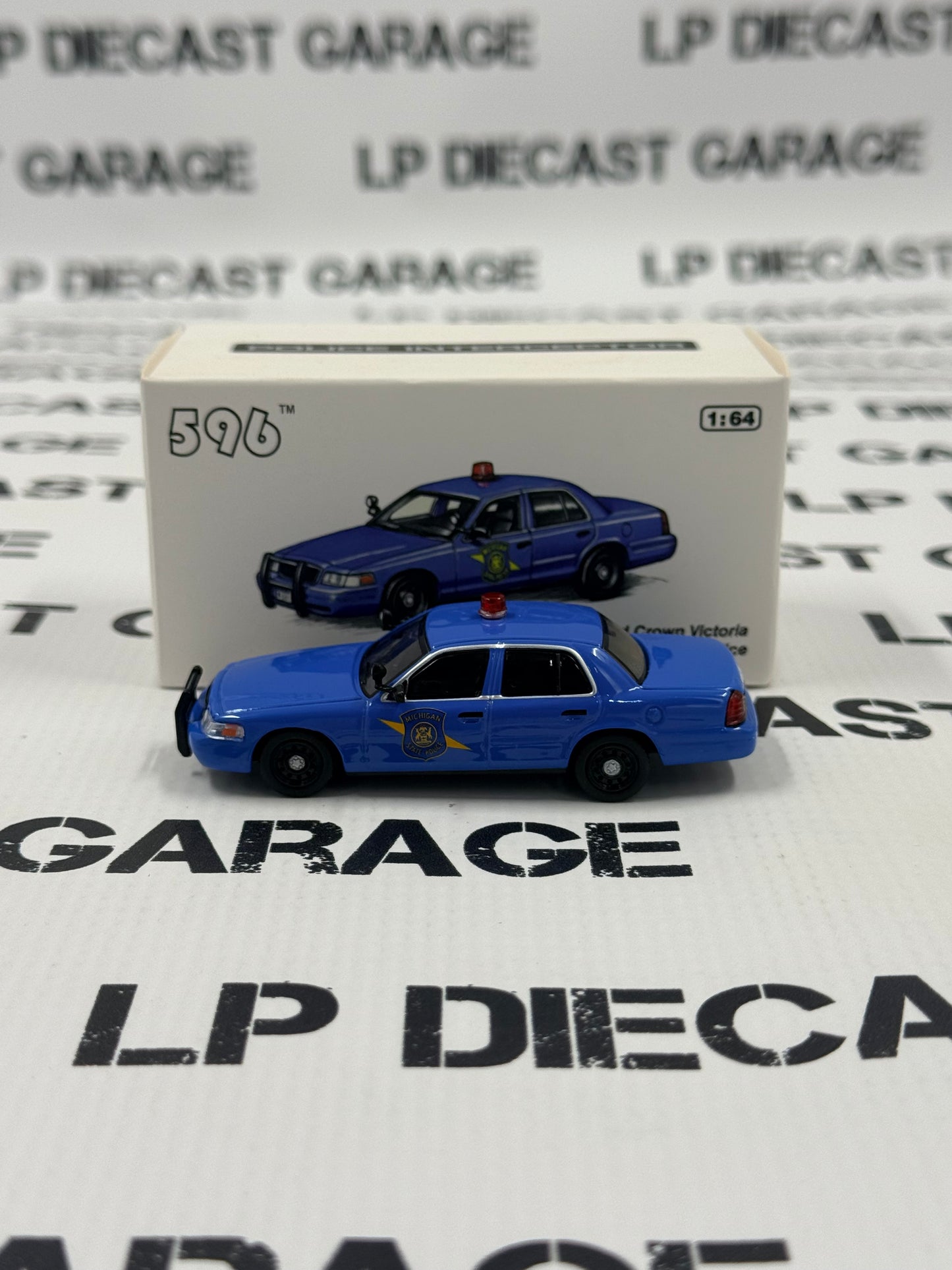 596 Model Ford Crown Victoria Michigan State Police 1:64 Diecast