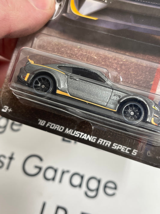 HOT WHEELS '18 Ford Mustang RTR Spec 5 1:64 Diecast 60 Years