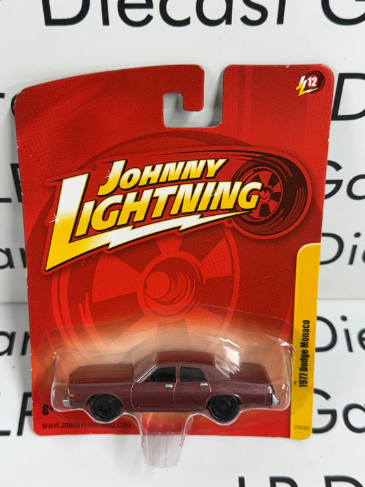 JOHNNY LIGHTNING 1977 Dodge Monaco Unmarked Brown Sedan 1:64 Diecast