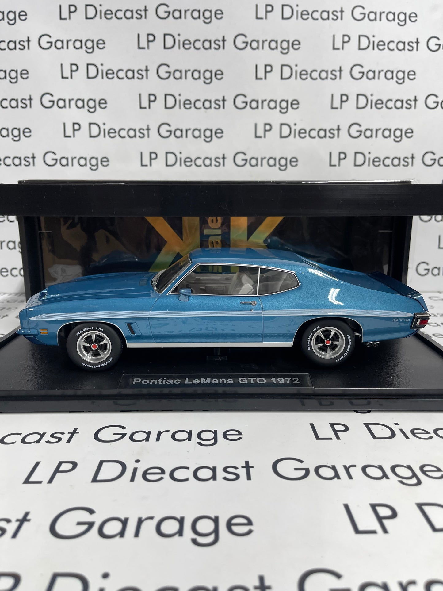 KK Scale 1972 Pontiac LeMans GTO Blue 1:18 Diecast