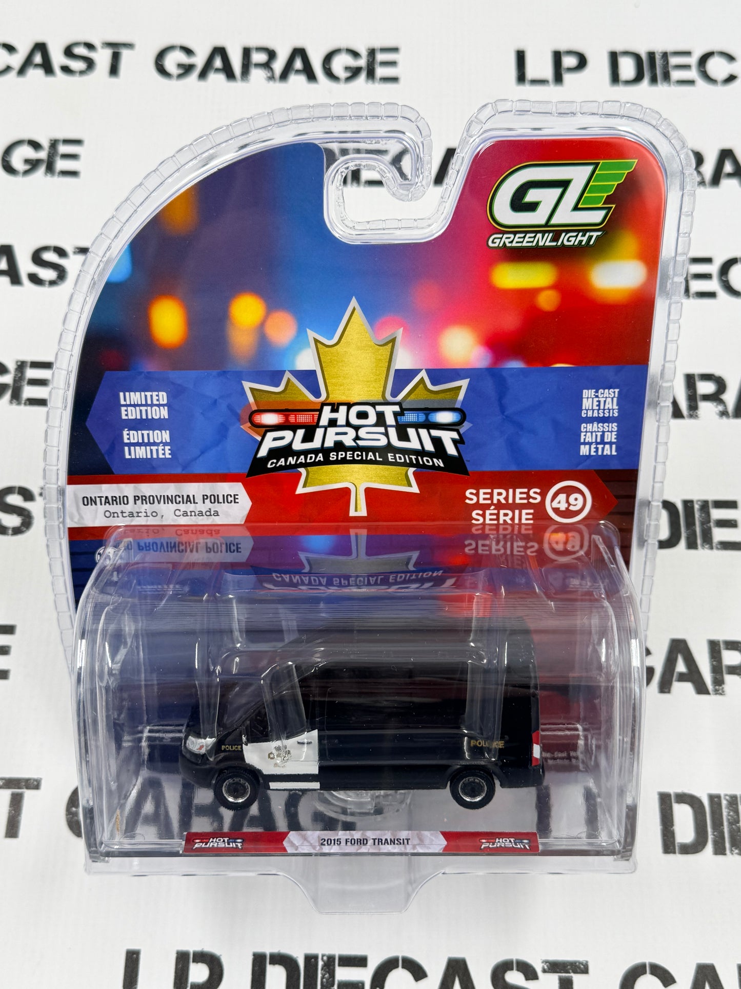 GREENLIGHT 2015 Ford Transit Ontario Provincial Police 1:64 Diecast Hot Pursuit