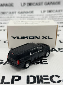MODEL TRUCK 2015 GMC Yukon XL Black 1:64 Diecast SUV