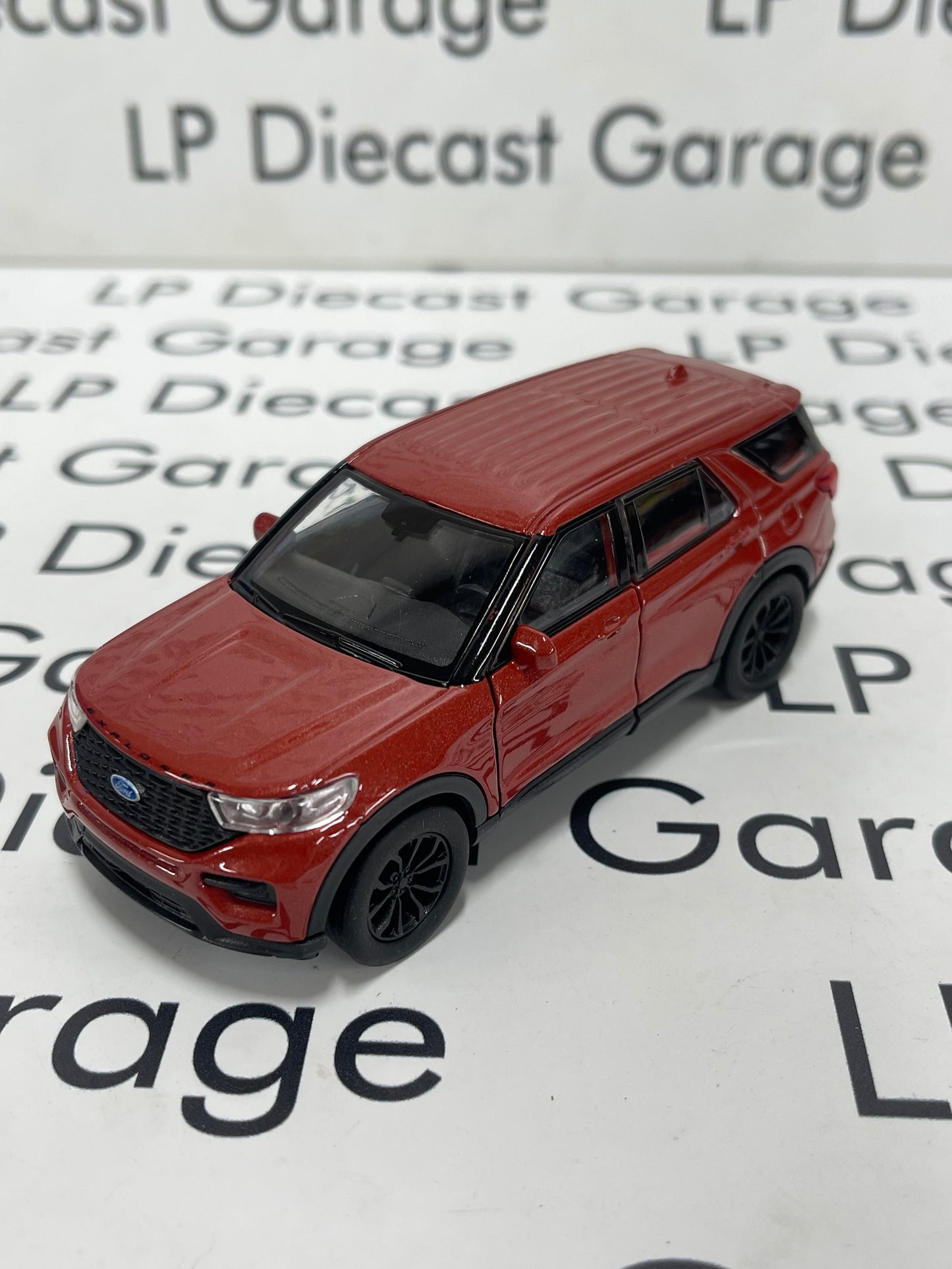 WELLY 2023 Ford Explorer Utility Red 5" NEX Models 1:39 Scale Diecast