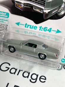 AUTO WORLD 1967 Cadillac Eldorado Firemist Poly 1:64 Diecast Luxury Cruisers