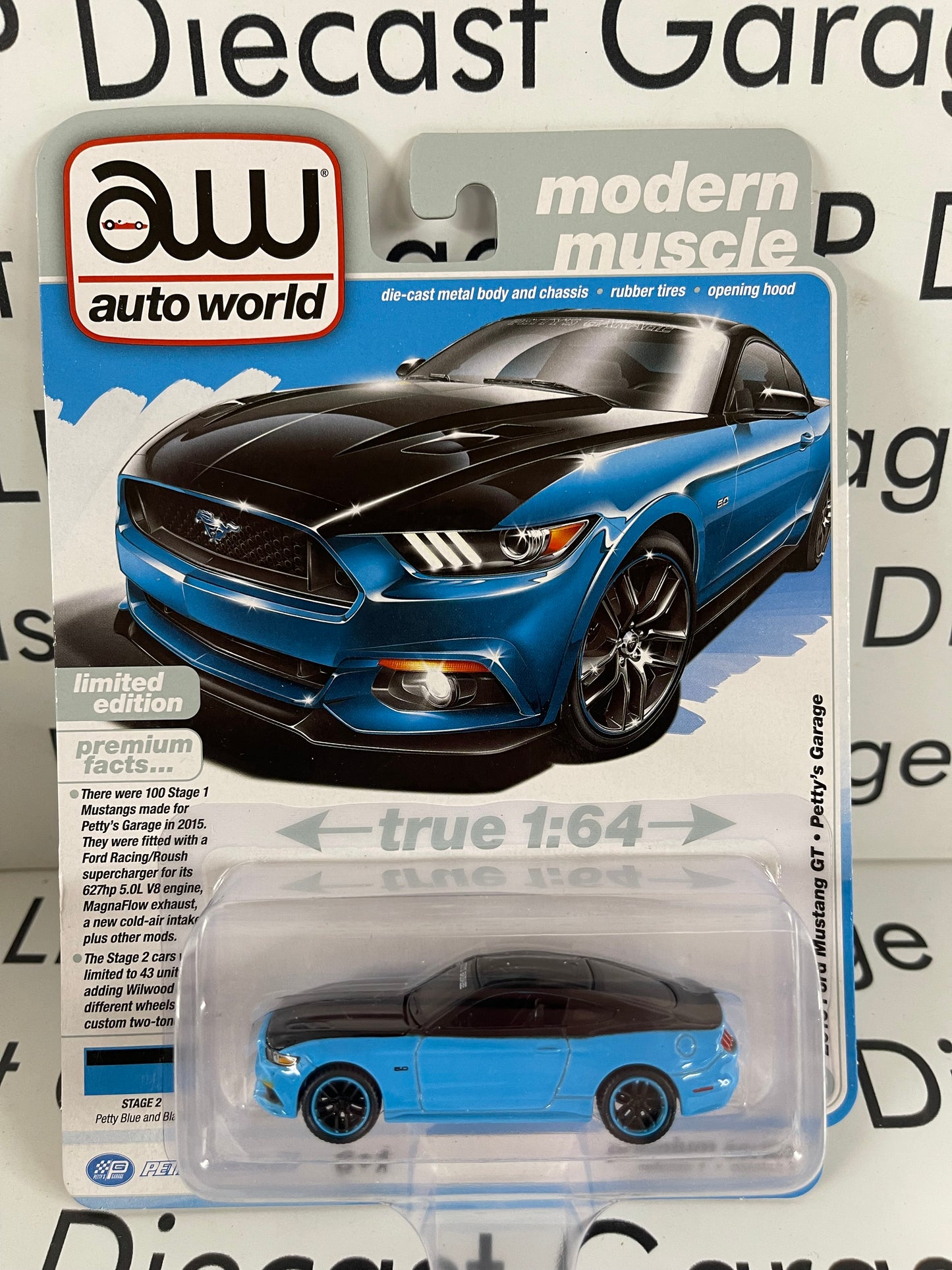 AUTO WORLD 2015 Ford Mustang GT Petty's Garage Petty Blue & Black 1:64 Diecast Modern Muscle