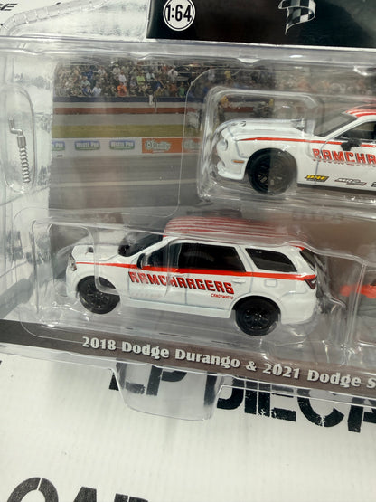 GREENLIGHT 2018 Dodge Durango & 2021 SRT Challenger w/ Trailer Ramchargers 1:64 Diecast Hitch & Tow