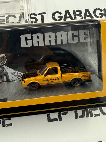 M2 Haulers 1969 Ford F-350 Ramp & 1995 Ranger Gorilla Garage 1:64 Diecast