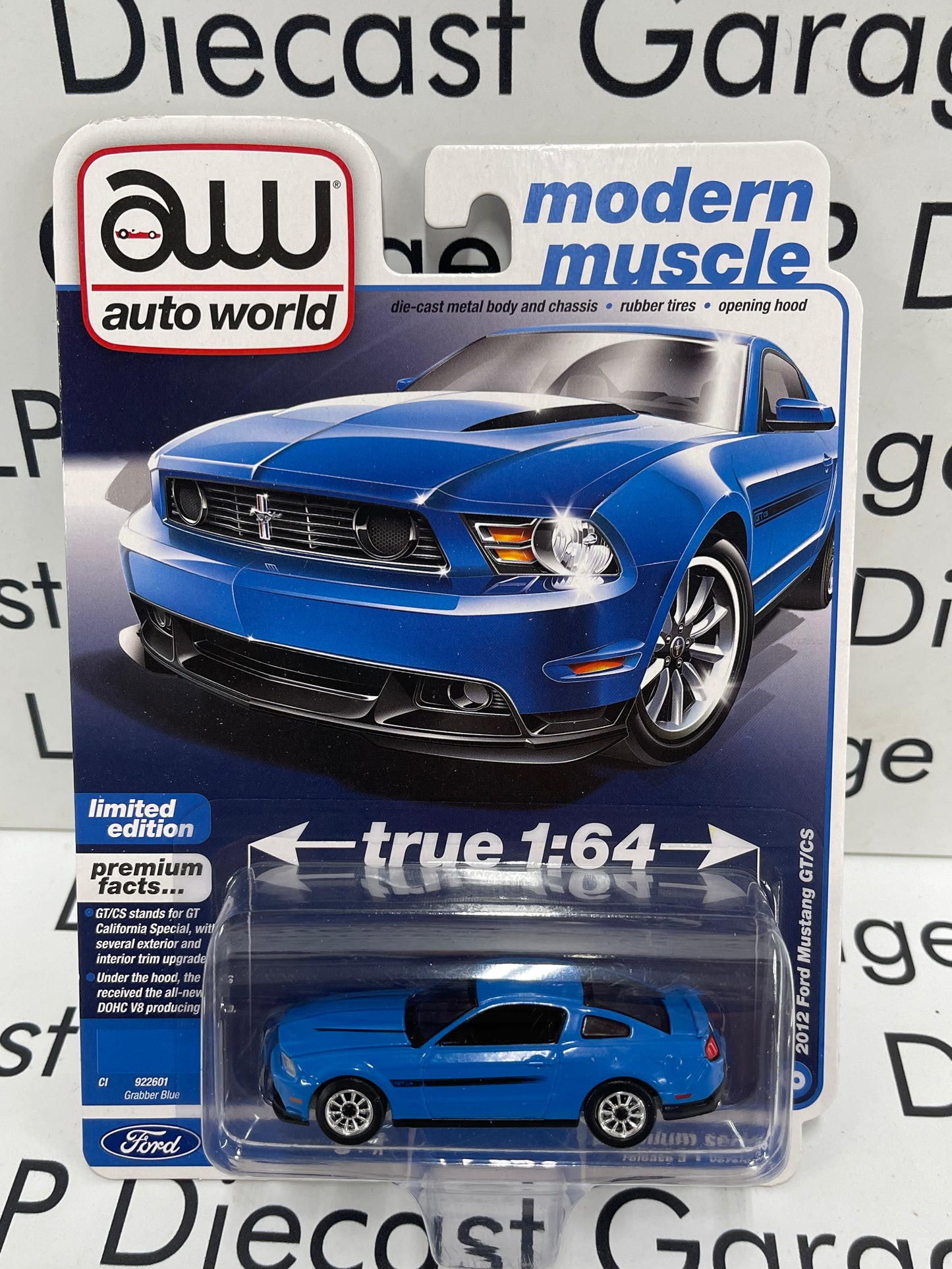 AUTO WORLD 2012 Ford Mustang GT/CS Grabber Blue 1:64 Diecast Modern Muscle