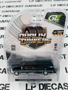 GREENLIGHT 2016 Chevrolet Silverado 3500 Service Truck Black 1:64 Diecast Dually Drivers Series 17