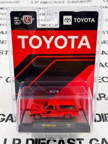 CHASE M2 1985 Toyota Truck Lowered Red w/Bed Cap 1:64 Diecast