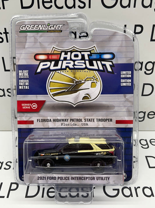 GREENLIGHT 2021 Ford Police Interceptor Florida Highway Patrol FHP Police  "Hot Pursuit" 1:64 Scale Diecast
