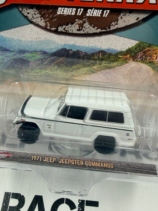 GREENLIGHT 1971 Jeep Jeepster Commando White 1:64 Diecast All Terrain