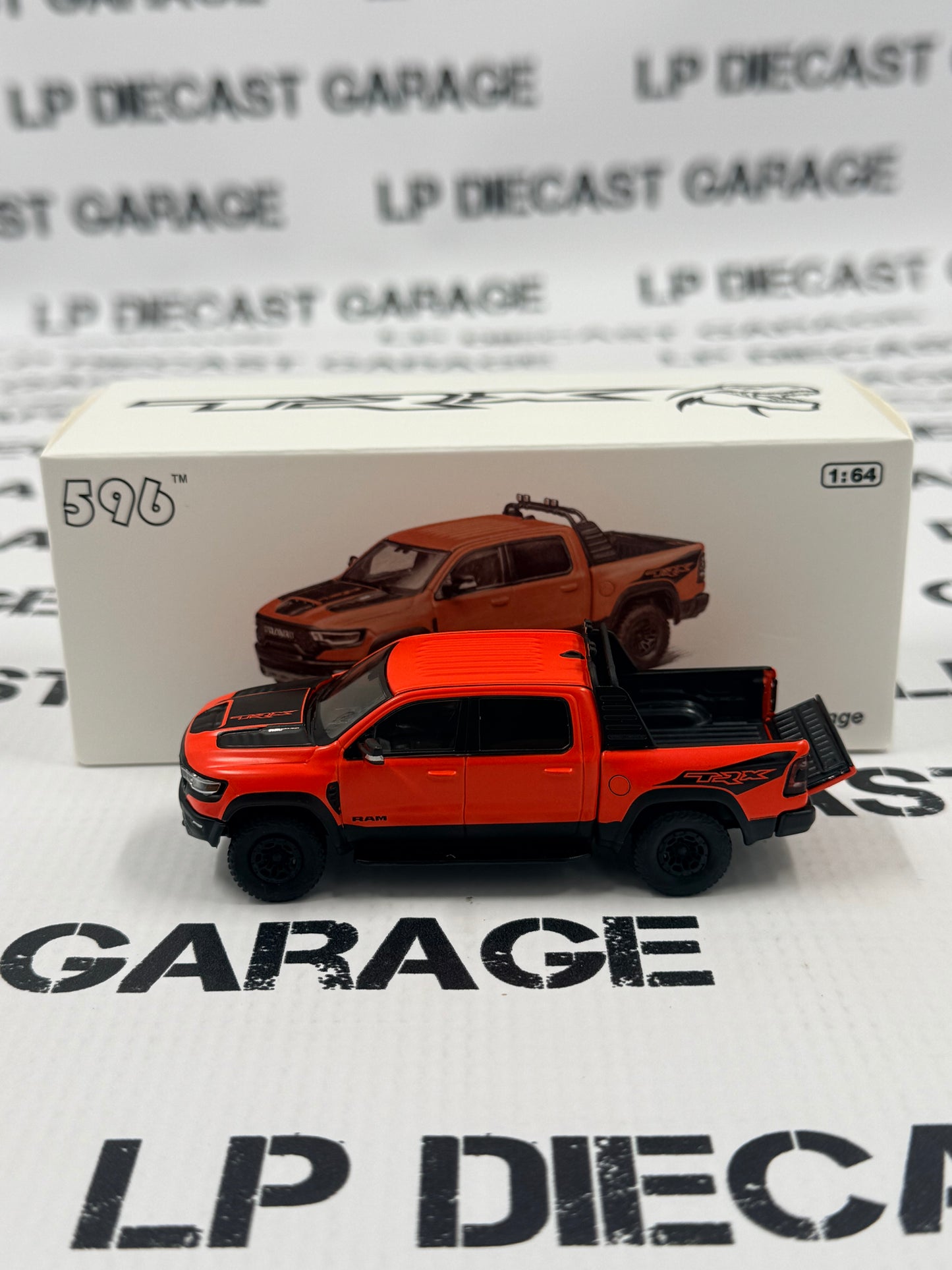 MODEL TRUCK RAM 1500 TRX Truck Orange 1:64 Diecast