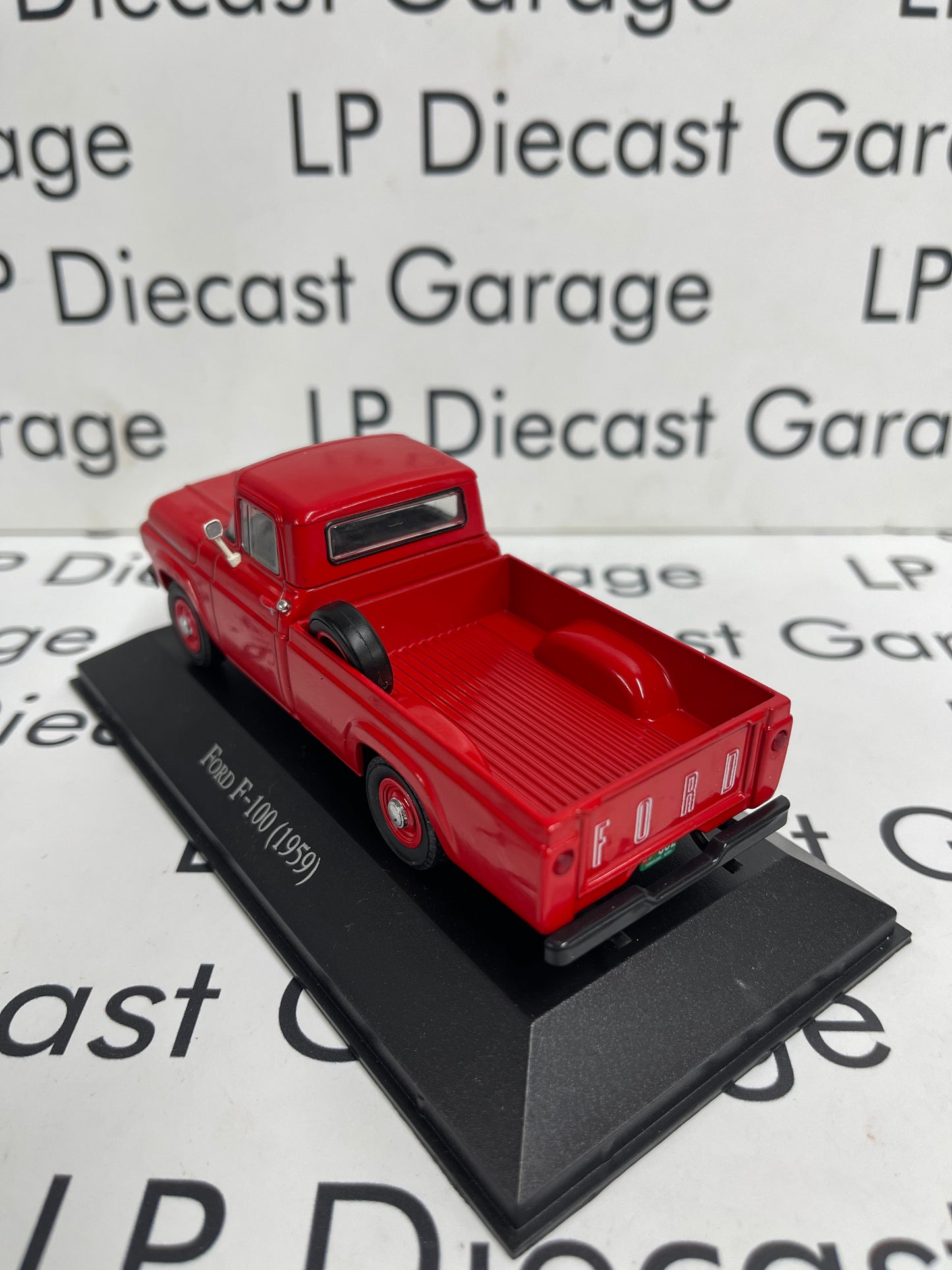 EDICOLA 1959 Ford F-100 Red Truck 1:43 Diecast