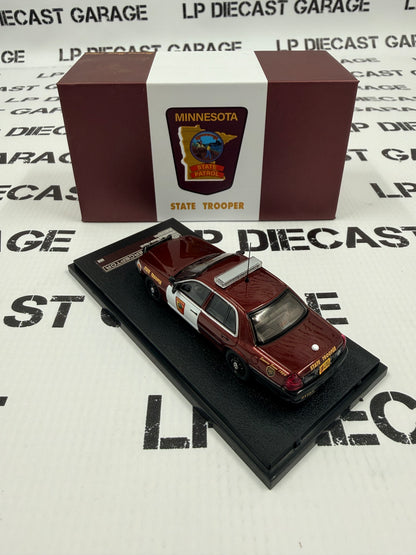 ROLLIN Ford Crown Victoria Minnesota State Trooper 1:64 Diecast
