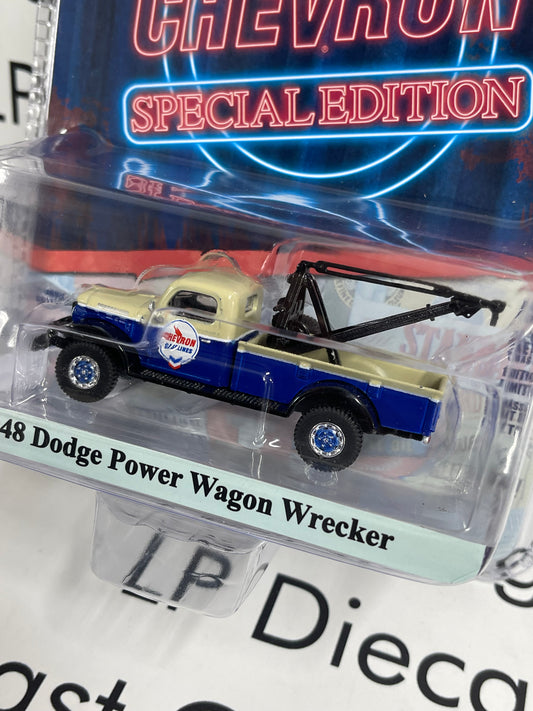 GREENLIGHT 1948 Dodge Power Wagon Chevron 1:64 Diecast Special Edition