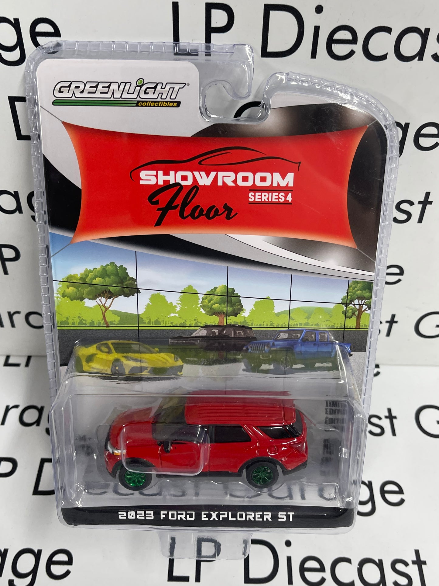 GREEN MACHINE CHASE GREENLIGHT 2023 Ford Explorer ST  Showroom 1:64 Diecast