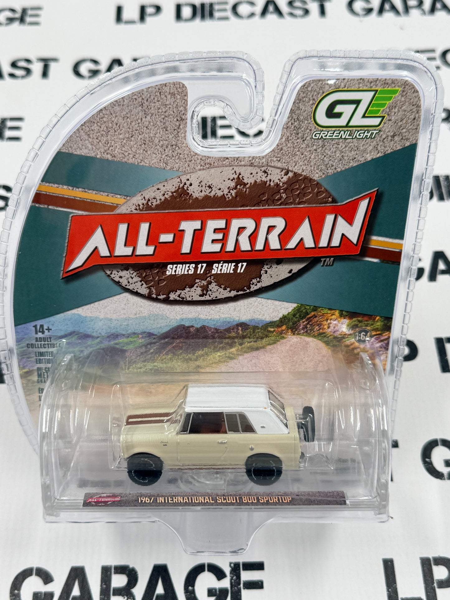 GREENLIGHT 1967 International Scout 800 Tan 1:64 Diecast All Terrain
