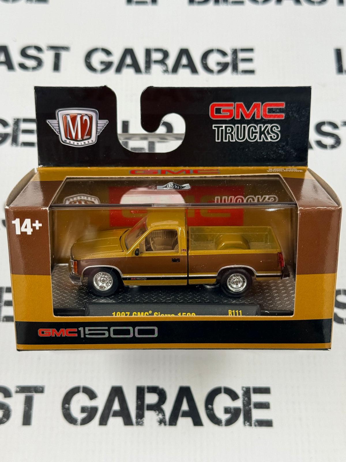 M2 1997 GMC Sierra 1500 Truck 2 Tone Brown Gold 1:64 Diecast