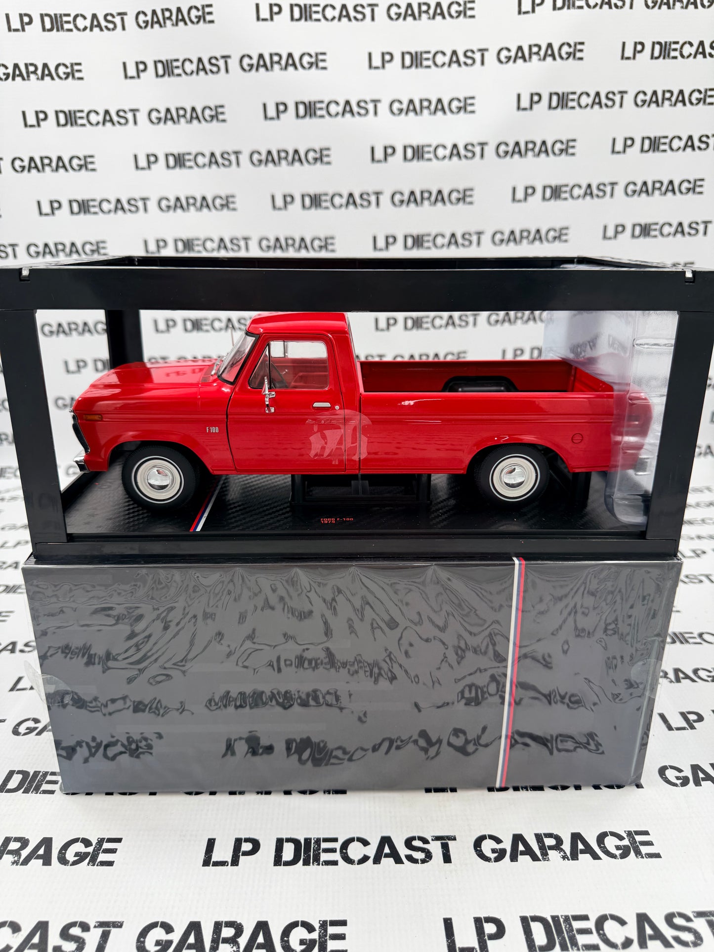 IXO Models 1974 Ford F-100 Red Pick Up Truck 1:18 Diecast