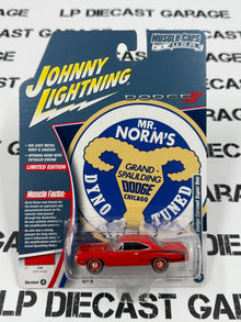JOHNNY LIGHTNING 1970 Dodge Cornet Super Bee Orange 1:64 Diecast Muscle Cars USA