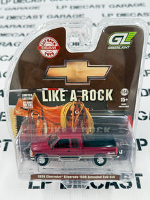 GREENLIGHT 1998 Chevrolet Silverado 1500 4x4 Dark Red & Tan 1:64 Diecast OBT Exclusive