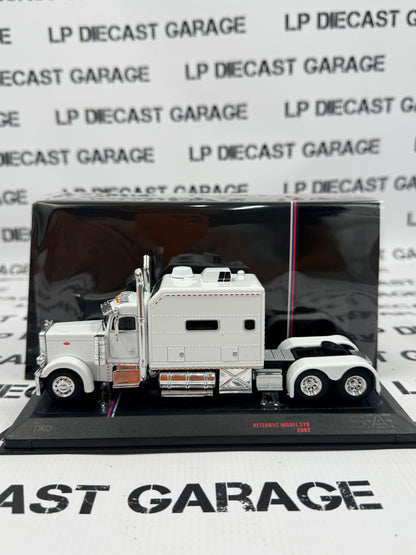IXO Models Peterbilt 379 Sleeper Cab White 1:64 Diecast Semi Truck