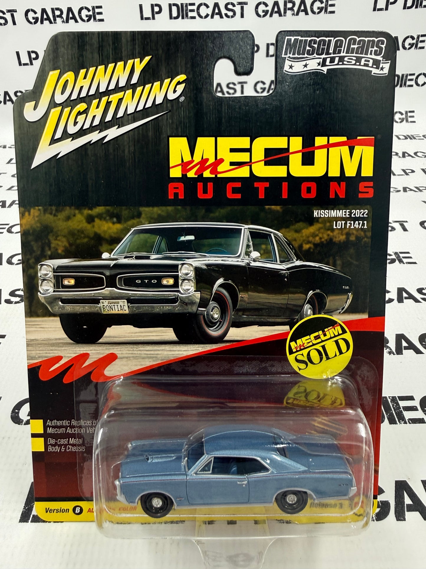 JOHNNY LIGHTNING 1966 Pontiac GTO Light Blue 1:64 Diecast Mecum