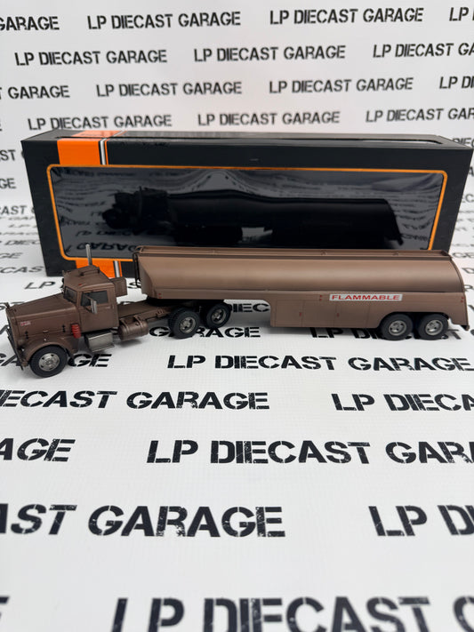 IXO Models 1955 Peterbilt 281 Tanker Truck Trailer DUEL Movie 1:43 Diecast