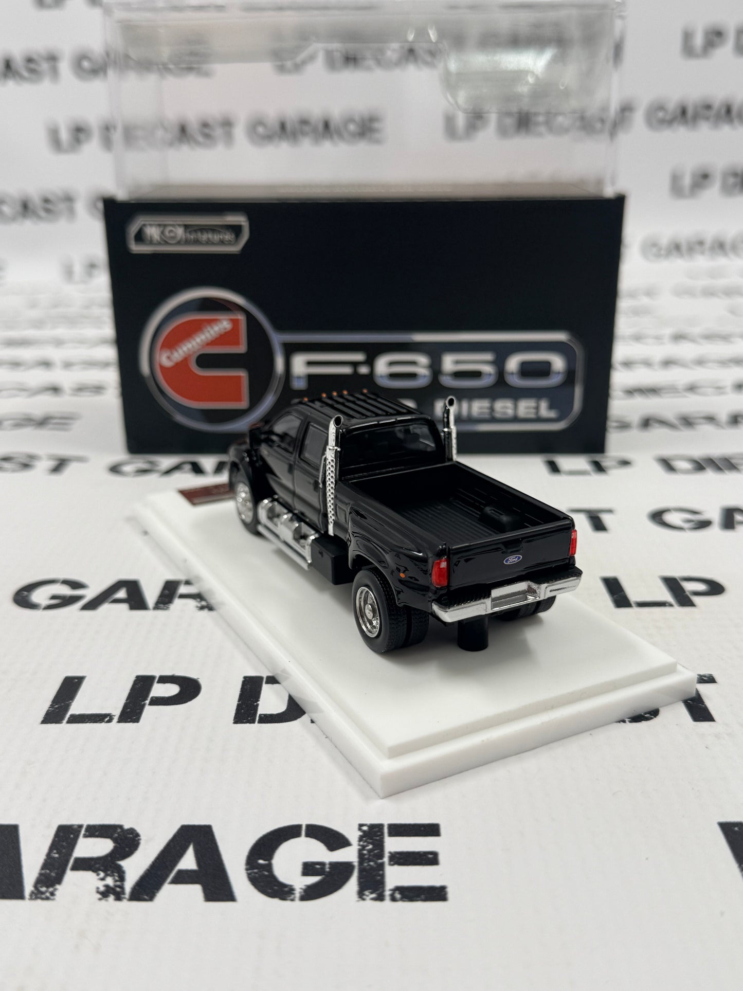 MK Miniatures 2015 Ford F-650 Truck Black 1:64 Diecast HEC Exclusive