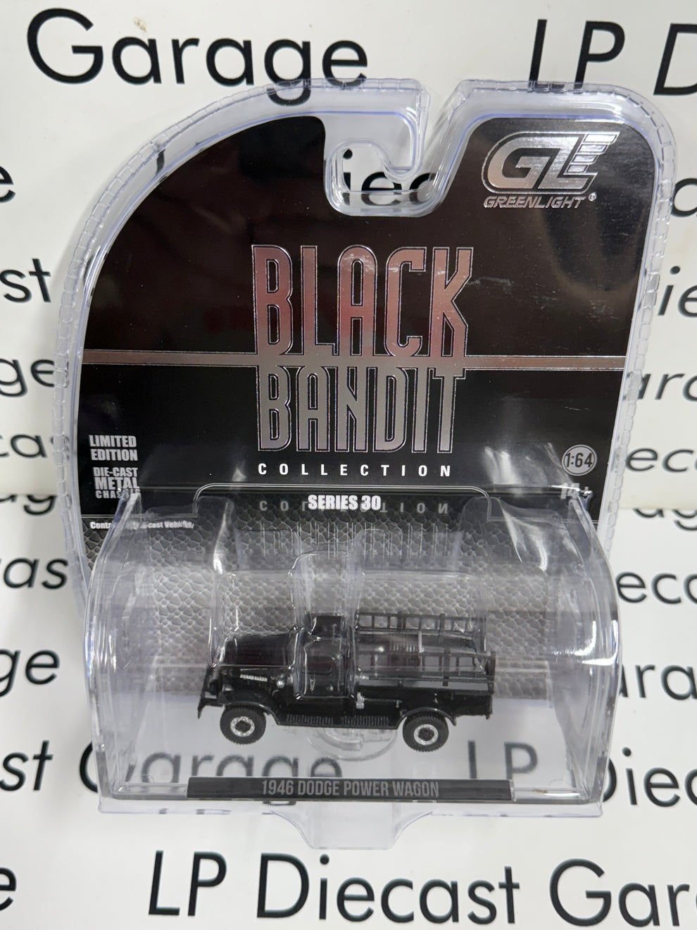 GREENLIGHT 1946 Dodge Power Wagon Fire Truck 1:64 Diecast Black Bandit ...
