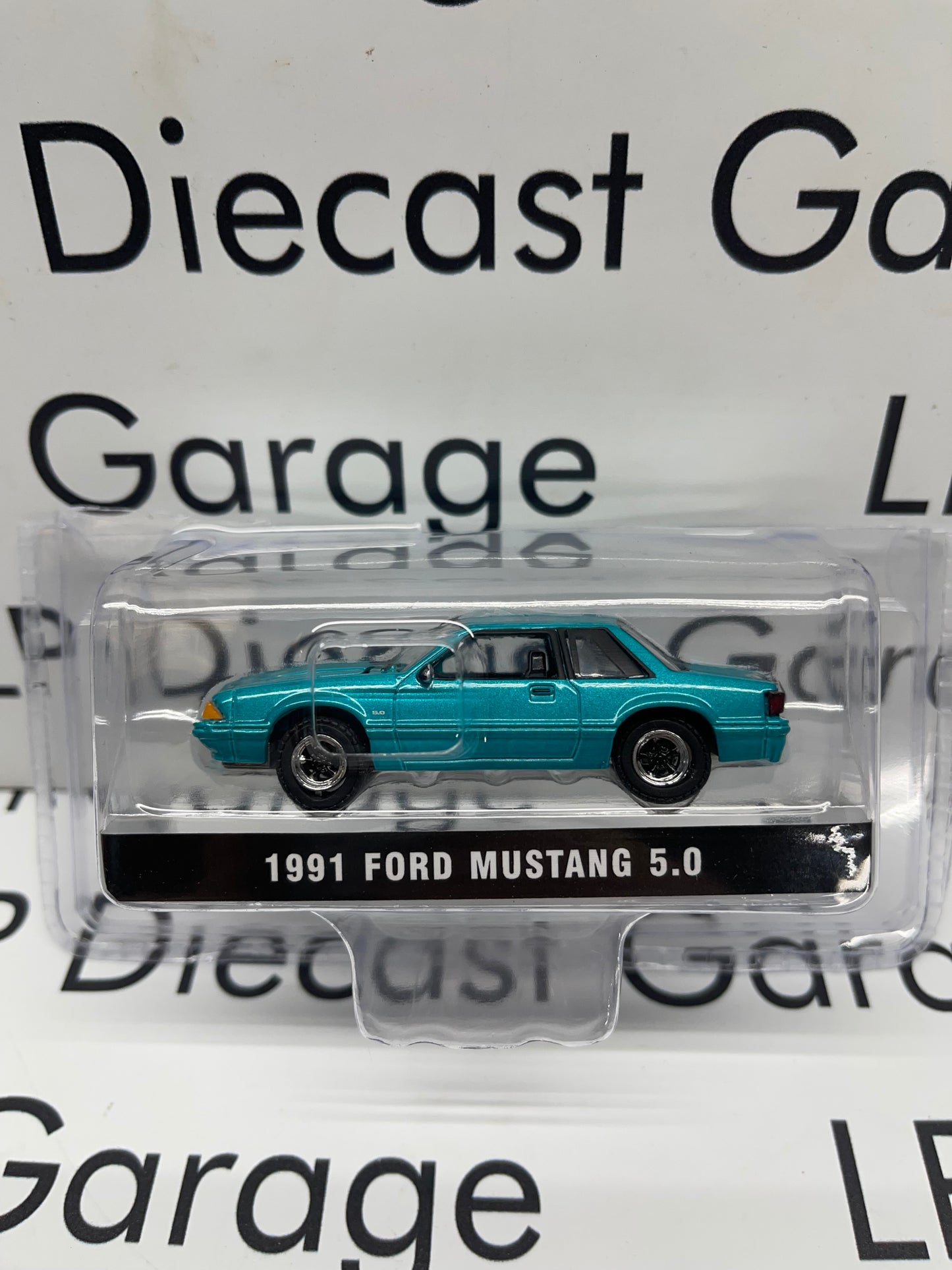 GREENLIGHT 1991 Ford Mustang 5.0 Calypso  *LOOSE* Flaws 1:64 Diecast