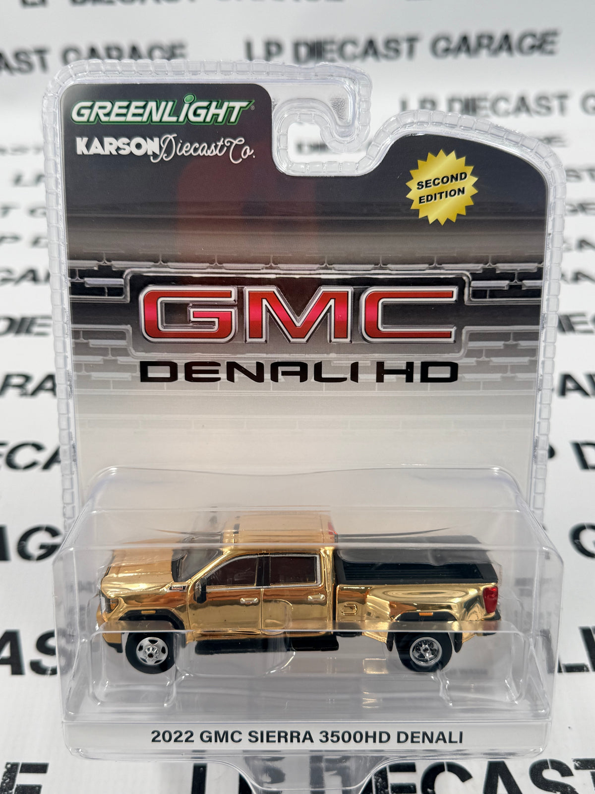 GOLD CHASE GREENLIGHT 2022 GMC Sierra 3500HD Denali White Dually 1:64 Diecast Exclusive