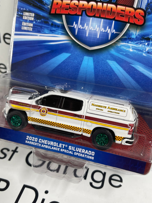 CHASE GREENLIGHT 2020 Chevrolet Silverado Narberth PA Ambulance 1:64 Diecast First Responders