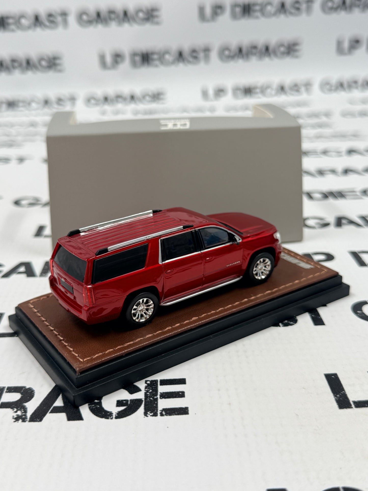 GOC 2015 Chevrolet Suburban Red Limited Edition 1:64 Diecast Exclusive