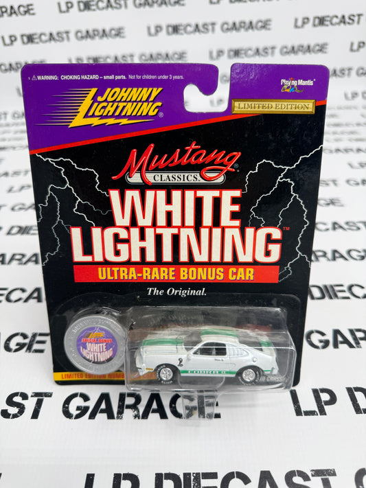 CHASE JOHNNY WHITE LIGHTNING Ford Mustang Cobra II Green Stripes 1:64 Diecast