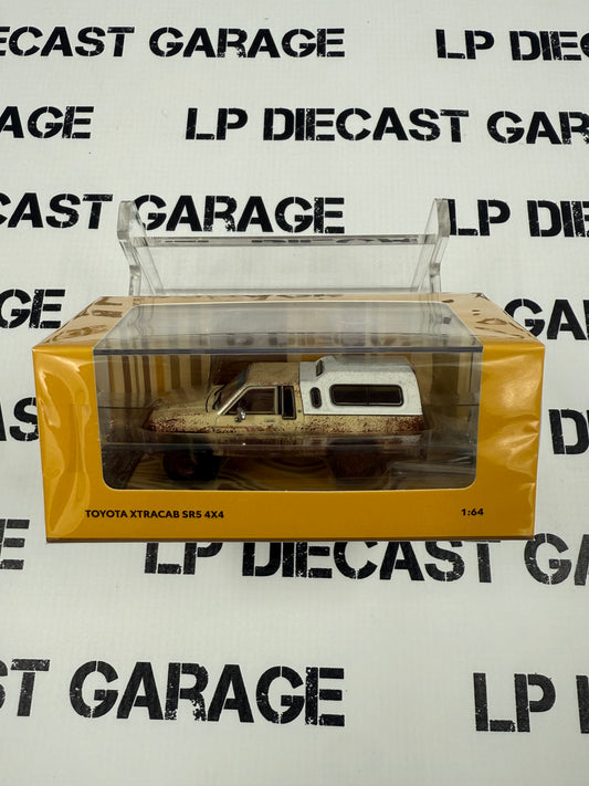 CHASE GCD 1985 Toyota Hilux SR5 Xtra Cab Tan Pickup Truck 1:64 Diecast Talk Exclusive AUCTION