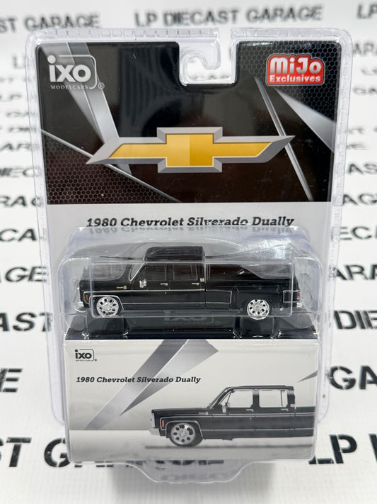 IXO Models 1980 Chevrolet Silverado Dually Black 1:64 Diecast MiJo